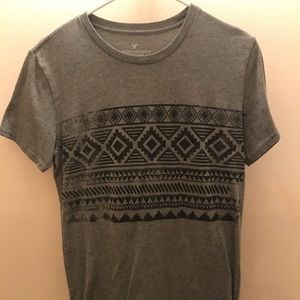 American Eagle graphic tee